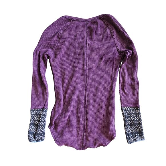 Free People Purple Ski Lodge Newbie Thermal Henley Top Crochet Cuffs Size L Boho - Picture 3 of 9